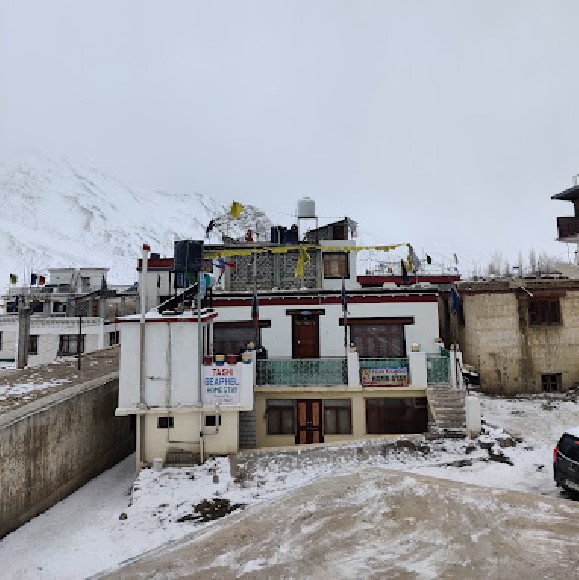 Tashi Gaephel Home Stay